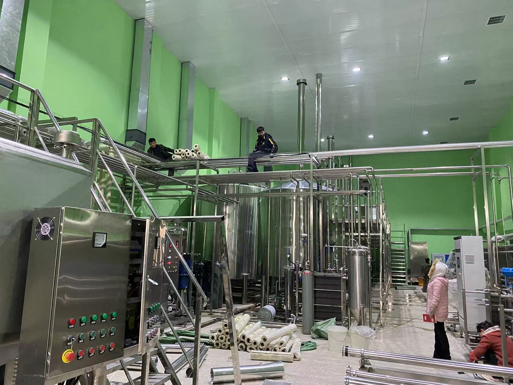 新盈镇精酿啤酒设备厂—精酿啤酒设备制造：传承工艺与创新科技的交融